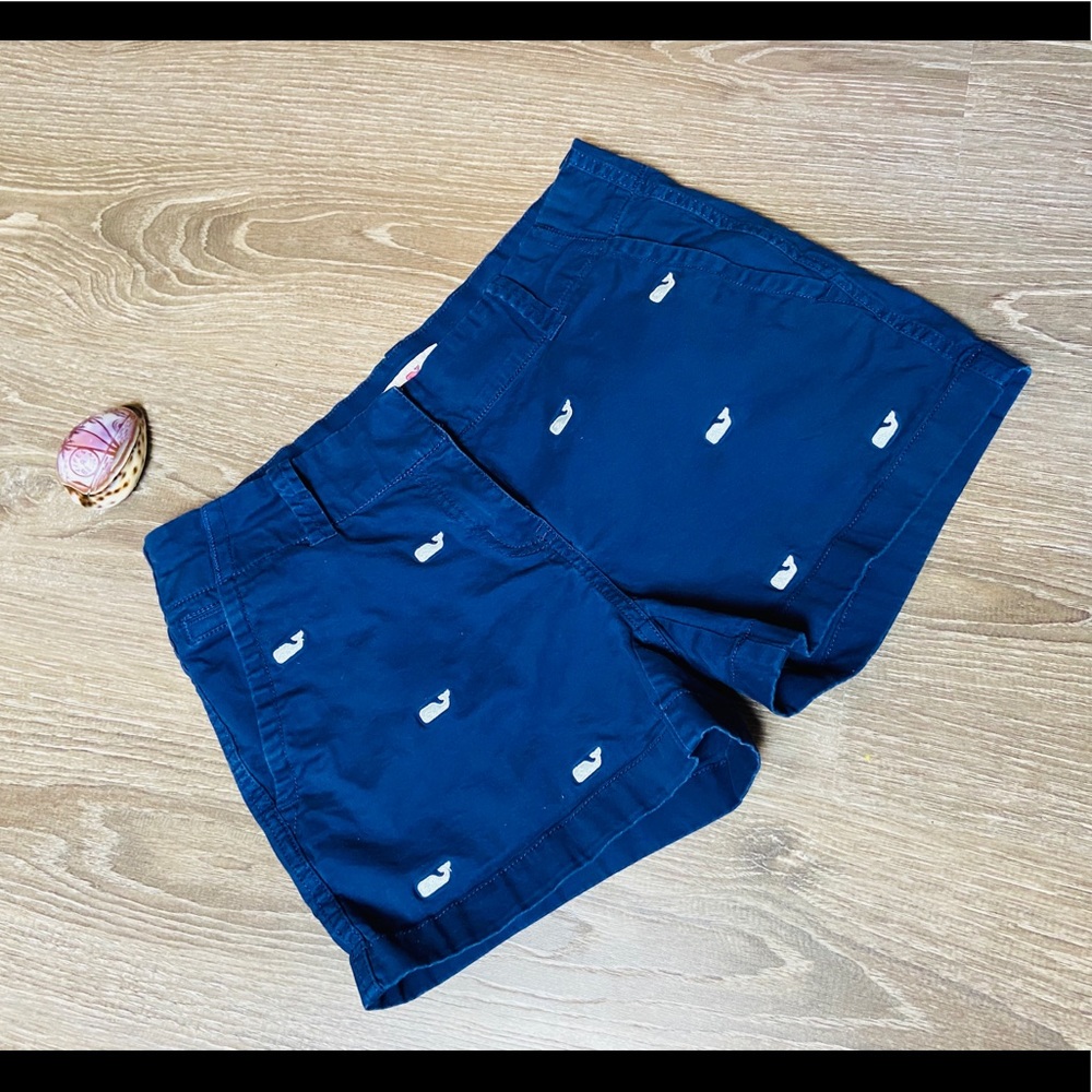 Vineyard vines navy blue short